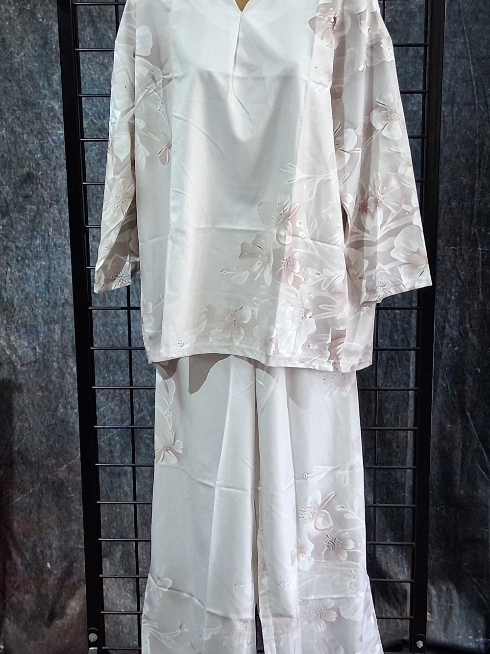 Light Beige Floral  Two-Piece Set